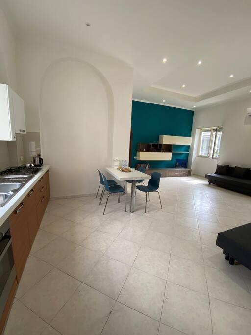 Holiday House Duomo 202 Naples Exterior photo